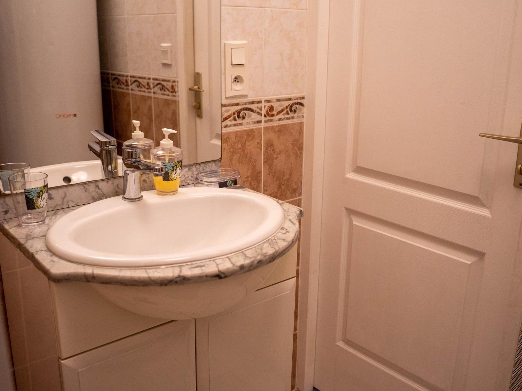 Les Terrasses Des Rossignols Villa Chemery Room photo